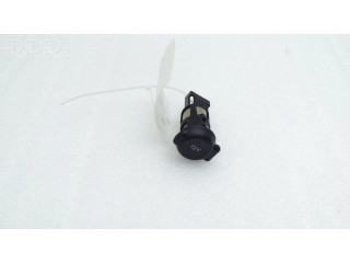 12 V гнездо (фронт)