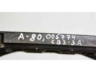 Передняя решётка Audi 80 90 S2 B4 1991-1996 года 893853655      