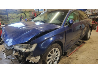 Моторчик заднего дворника 8V0955711    Audi A3 S3 8V