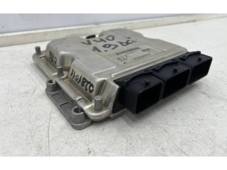 Řídící jednotka 30630417, 0281011086   Volvo S40, V40 1995