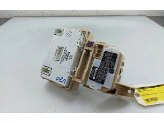   Pojistková skříňka 3677051K41, 3677051K40   Opel Agila B 2010