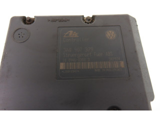 Zpětné zrcátko  Volkswagen Golf III 1995  10020400174, 3A0907379  