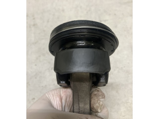 Píst    Nissan Navara D23    YS23E280 
