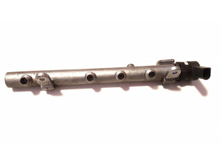 Vstřikovací lišta A6420700495, A6110780449   Mercedes-Benz R W251  pro benzínový motor 5.0 113971 