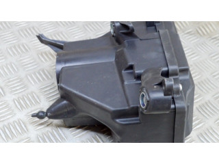   Pojistková skříňka A2135400024, A2055402328   Mercedes-Benz EQC 2020