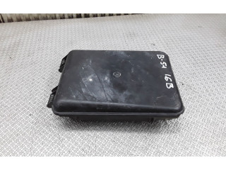   Pojistková skříňka 8D0927355A, 8D0927613   Audi A6 S6 C5 4B 2000