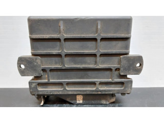 Řídící jednotka 90270598   Opel Kadett E 