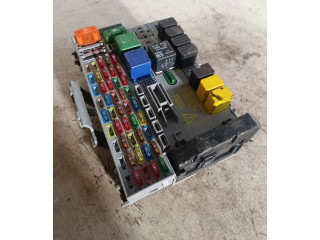 Блок предохранителей  24431677   Volkswagen Sharan    