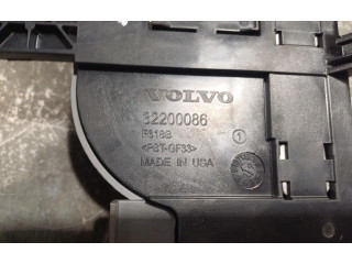   Pojistková skříňka 32200086   Volvo V60 2020