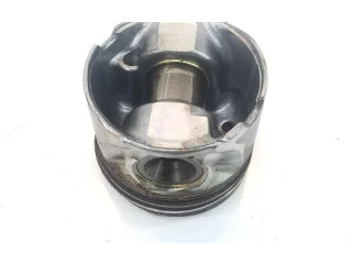 Píst 11257787063   BMW X5 E53  pro naftový motor 3.0  