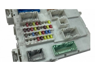   Pojistková skříňka DV6T14A073DK, 517603F15   Ford Focus 2013