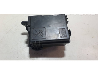   Pojistková skříňka 243809977R   Dacia Spring 2023