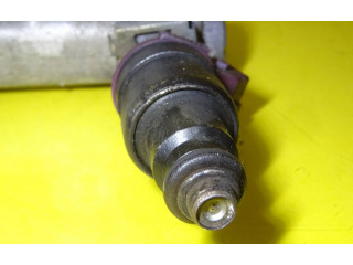 Vstřikovací lišta 90411552, 90411551   Opel Omega B1     
