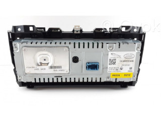 Дисплей    JPLA19C279AE, CXMR87X1AEB   XPeng G3