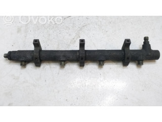 Vstřikovací lišta F00R001029   BMW 7 E65 E66  pro naftový motor 4.0  0577