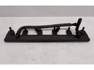 Vstřikovací lišta 1440318   BMW 3 E46  pro naftový motor 2.0  