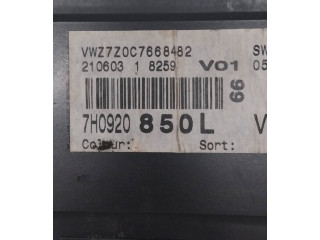 Přístrojová deska  Volkswagen Transporter - Caravelle T5 2006 7H0920850L, 21060318259  