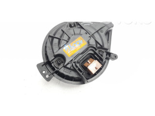 Вентилятор печки    8E1820021E   Seat Exeo (3R)