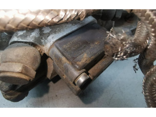 Vstřikovací lišta 0438121011, 026133353   Audi 80 90 B3     