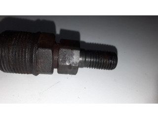 Форсунка A881090    Opel Vectra B для дизельного двигателя  1.7