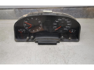 Přístrojová deska  Audi 80 90 B3 1990 893919067, 88311113  