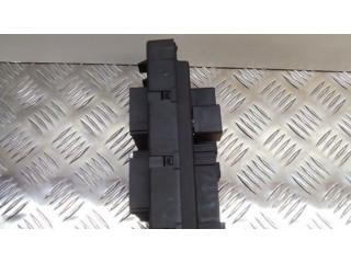 Блок предохранителей 56050066AC, 0329111   Jeep Cherokee    