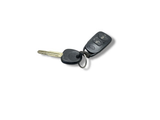 Řídící jednotka 3910427300, 7JJ4TI01   Hyundai Tucson JM 2005
