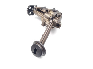 Масляный насос  K9K636 8200307174  Nissan Juke I F15 