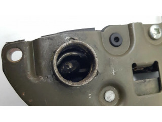 Zámek zadních dveří 8355127   BMW 5 E34 1990