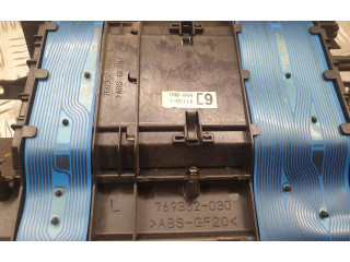 Панель приборов 769362030   Toyota Prius (NHW20)       