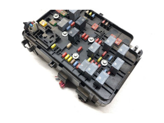 Блок предохранителей  25894223   Chevrolet Cobalt    