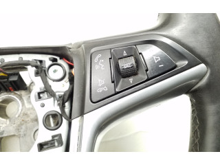 Vstřikovací lišta 13316547   Opel Insignia A     