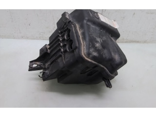   Pojistková skříňka 9657287080   Peugeot 207 2006