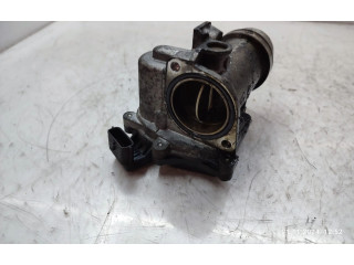 Дроссельная заслонка 8200614985   Nissan Qashqai