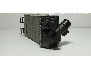 Интеркулер  2827007300, 28270-07300   KIA Stonic 
