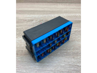 Блок предохранителей 1096033C, 1096033   Renault Megane I    