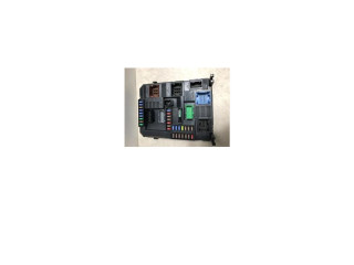   Pojistková skříňka 1611785780, 1611785780   Peugeot 2008  2016