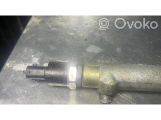 Vstřikovací lišta 0281002475, 49203005121   BMW 5 E39  pro naftový motor 2.9  