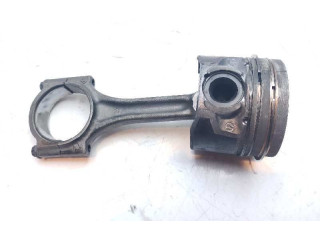  Поршень YH01 SU001A7833  Toyota Proace  