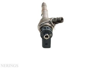 Vstřikovač 0445110556, 0445110555   Audi A5     