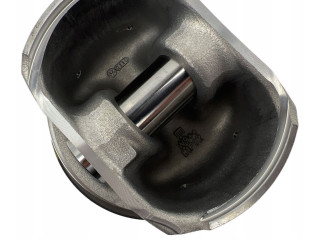 Píst nan   Audi A4 S4 B5 8D     