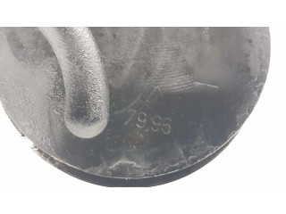 Píst 11252246629   BMW 5 E39  pro naftový motor 2.5  