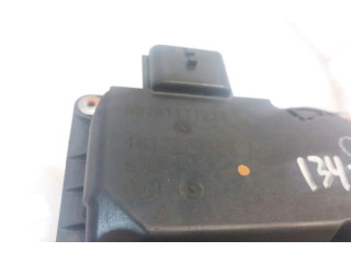 Дроссельная заслонка 8201171233   Nissan Qashqai