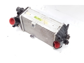 Интеркулер  2827007300   KIA Stonic 