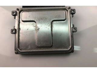 Řídící jednotka 237109221R, 237105499R   Renault Captur 2013