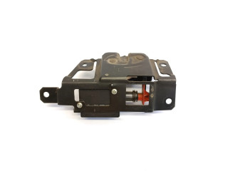 Zámek zadních dveří 51247057364   BMW 3 E46 2004