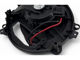 Вентилятор печки    5WC819015A, T72368C   Audi Q2 -