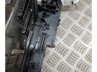 Блок предохранителей A2129009722, A2129015305   Mercedes-Benz CLS C218 X218    