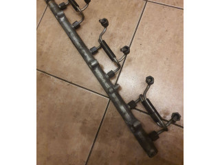 Vstřikovací lišta 0281002475, 001759l1   BMW 5 E39    306D1 