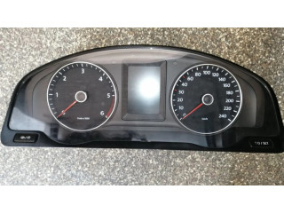 Přístrojová deska  Volkswagen Transporter - Caravelle T5 2012 7E0920860J  